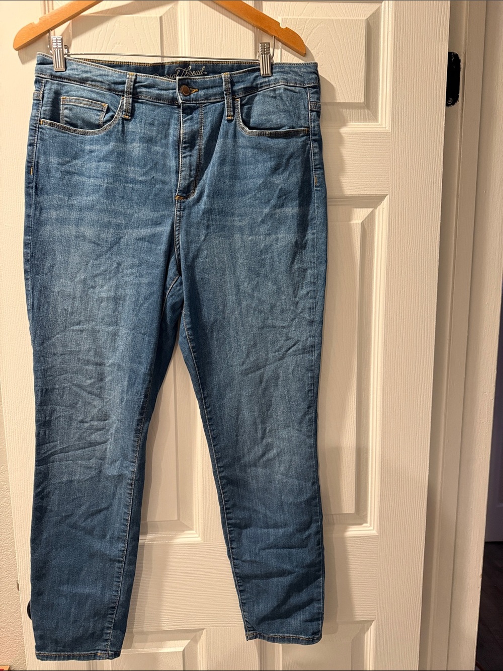 Universal Thread Light Blue Skinny Jeans